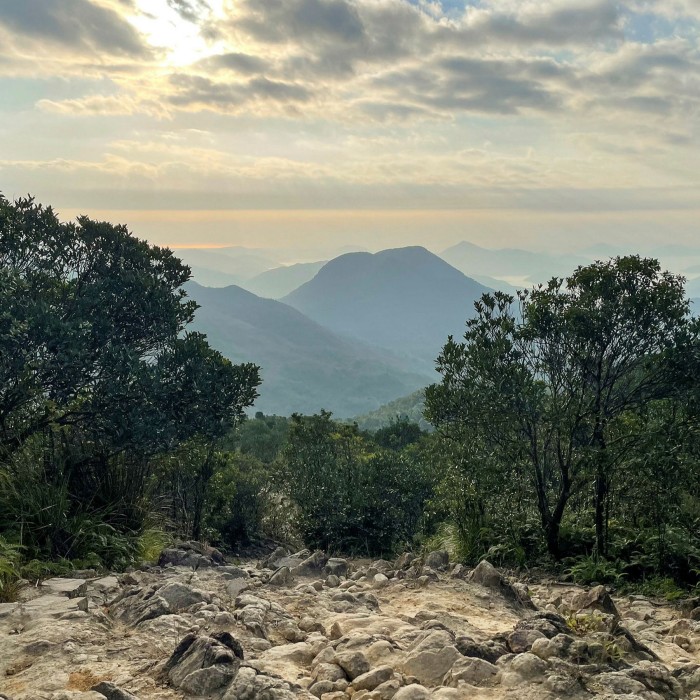 The route joins the scenic MacLehose Trail