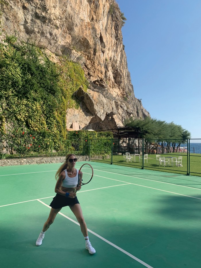 The author on court at?Il San Pietro, Positano
